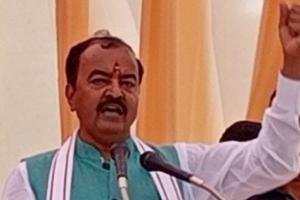 Unnao: डिप्टी सीएम के संभावित दौरे को लेकर प्रशासन अलर्ट...जिले के अधिकारी तैयारियों व दस्तावेजों को दुरुस्त करने में जुटे