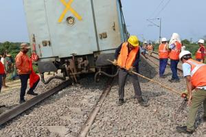 Sabarmati Express Derail: 110 की स्पीड लायक अपग्रेड किया जाएगा ट्रैक...52 की जगह 60 केजी के नए स्लीपर लगेंगे 