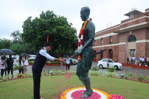 National Sports Day : खेल मंत्री मनसुख मंडाविया बोले- फिट और स्वस्थ रहने के लिए एक घंटा खेलना चाहिए