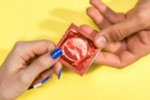 CONDOM इस्तेमाल न करने का बढ़ा ट्रेंड, हो रही गंभीर बीमारियां, WHO ने जताई चिंता