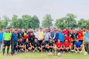 District Football League: टेक्ट्रो फुटबॉल क्लब ने जीता लीग, यूपी लीग से तैयार होगा फुटबॉल का माहौल: कल्याण चौबे