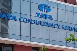 AKTU के 434 छात्रों का TCS में हुआ चयन, 37 को मिला 11 लाख का पैकेज