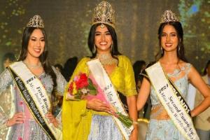 Miss India Worldwide 2024 : ध्रुवी पटेल बनीं मिस इंडिया वर्ल्डवाइड, बोलीं- यह केवल ताज नहीं है बल्कि ये मेरी विरासत...