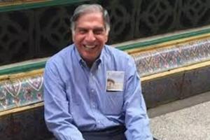 अमित शाह ने Ratan Tata को दी श्रद्धांजलि, कहा- रतन टाटा सभी व्यापारियों लिए हैं आदर्श 