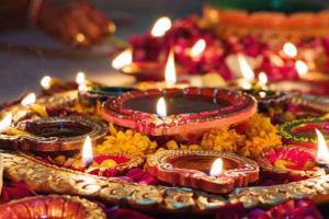 Deepawali 2024: इस दिन मनाई जाएगी दीपावली...शाम 5 बजे के बाद लक्ष्मी पूजन मुहूर्त, प्रदोषकाल व महानिशीथ काल का होगा मिलन