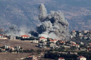 Israel Lebanon War : लेबनान पर पिछले 24 घंटे में हुए इजरायली हवाई हमलों में 55 लोगों की मौत 