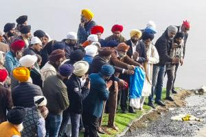 पूर्व प्रधानमंत्री मनमोहन सिंह की अस्थियां यमुना नदी में की गईं विसर्जित, एक जनवरी को होगा अखंड पाठ का आयोजन