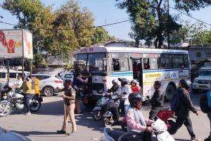 1 किलोमीटर में ही हांफ गई उत्तराखंड परिवहन निगम की बस