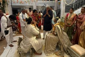 PV Sindhu Wedding:  शादी के बंधन में बंधीं भारत की बैडमिंटन स्टार पीवी सिंधू, सामने आई वेडिंग की खुबसूरत तस्वीर  