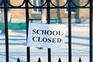 School Closed: कानपुर में ठंड की वजह से बच्चों की छुट्टियां बढ़ीं, अब इस दिन तक बंद रहेंगे स्कूल...