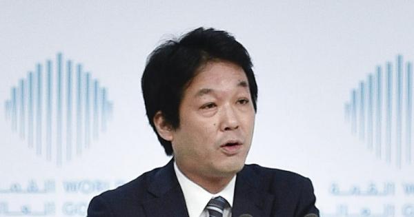 Japan’s ruling party MP announced his resignation, know the reason