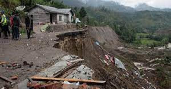 Landslide In Indonesia: 10 People Died Due To Landslide In Indonesia ...